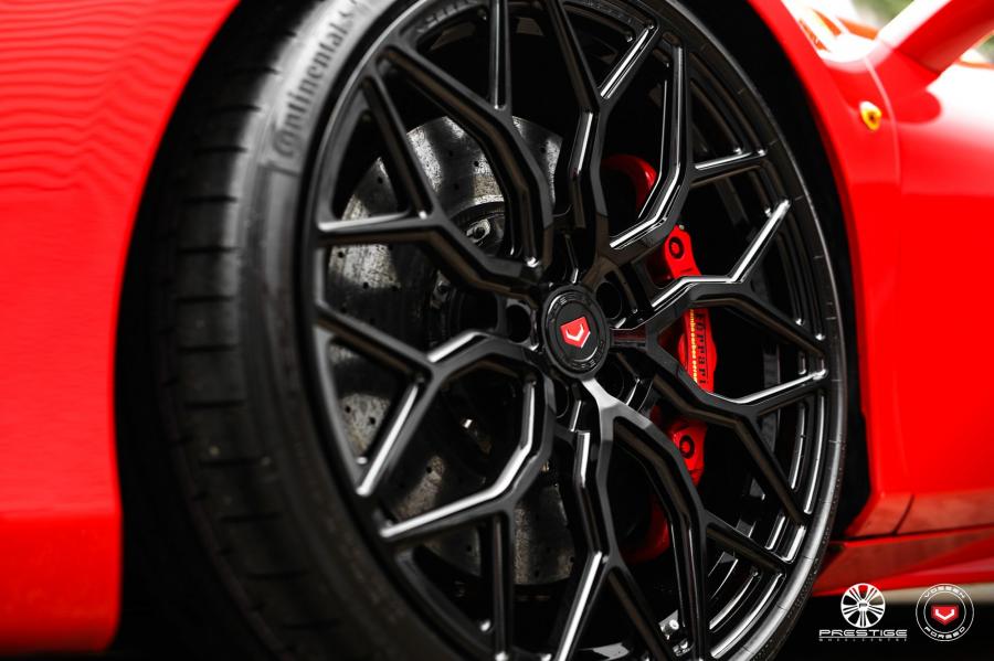 Колеса Ferrari 488 Spider on Vossen Wheels (S21-01) 2019 года  (фото 8 из 14)